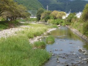 旧道渡河地点