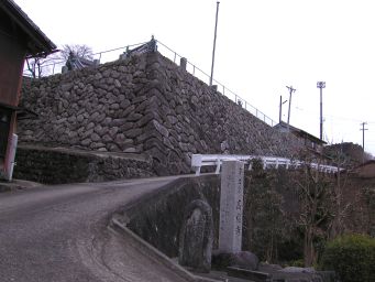 ise051.jpg(22952 byte)