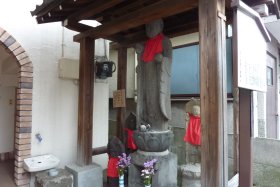 旧中原街道供養塔群（一）