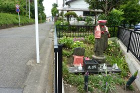 お地蔵さんと道祖神