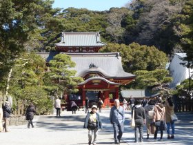 鶴岡八幡宮