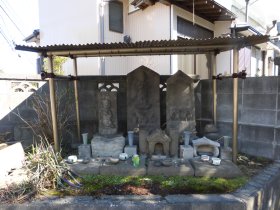 伝馬場坂庚申塔