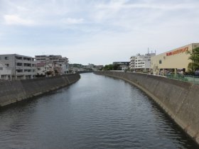 境川