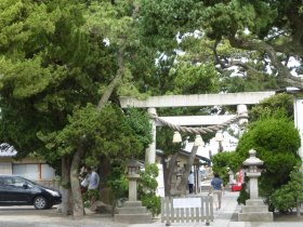 森戸神社