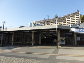 本郷台駅