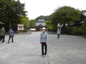 鶴岡八幡宮