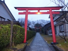 西奈彌神社