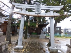 三柱神社