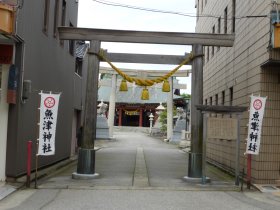 魚津神社