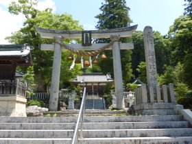 鉛練比古神社